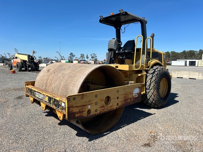 2001 Cat CS563D Gladde trommelpers