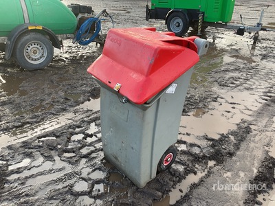 Western 100 L Portable Poly Fuel Tank