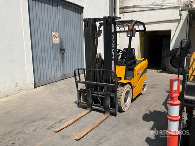 2014 Maximal FB 25 5000 lb Montacargas Electrico / 電動フォークリフト