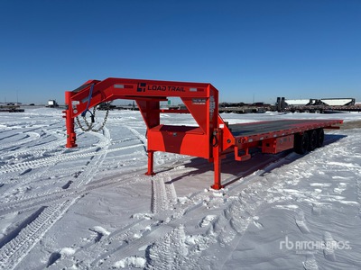 2025 Load Trail 30 ft Tri/A Gooseneck مقطورة سطح السفينة المائلة (Unused)