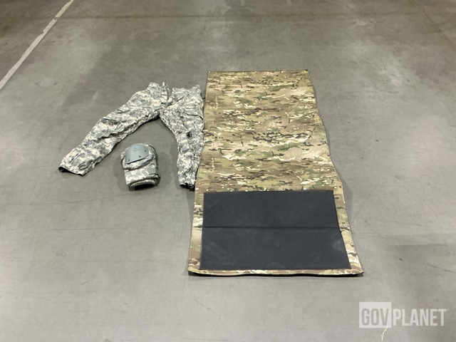 (101) Pairs of Knee Pads, (8) Mattress Pads & Assorted Items
