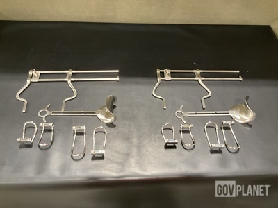 (2) Johnson & Johnson 50-4509 Balfour Abdominal Retractors