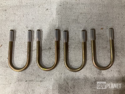 (175) NAS NAS3103-8-16 U Bolts