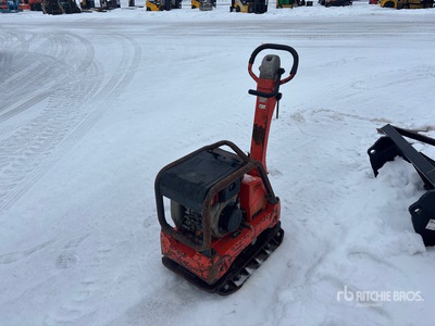 2004 Mikasa Plaque vibratoire