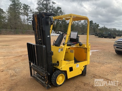 Hyster E40XL Electric Forklift