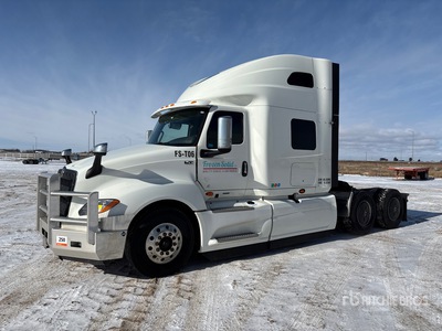 2023 International LT625 6x4 T/A Sleeper Truck Tractor