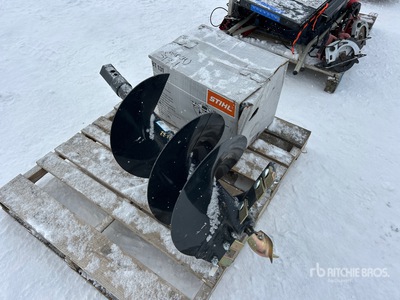 Stihl BT131 Tarière à moteur