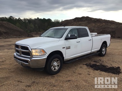 2014 Ram 2500 SLT 4x2 Crew Cab بيك اب