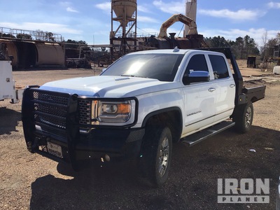 2016 GMC Sierra 2500 Denali 4x4 Crew Cab Flatbed Truck (Inoperable)