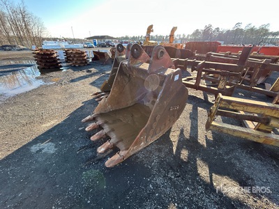 Esco 48 in Digging Excavator Bucket - Fits Liebherr 934 & Others