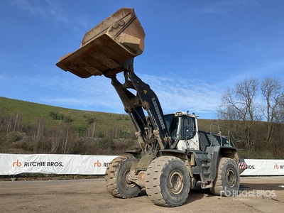 2011 Liebherr L586 Wheel Loader