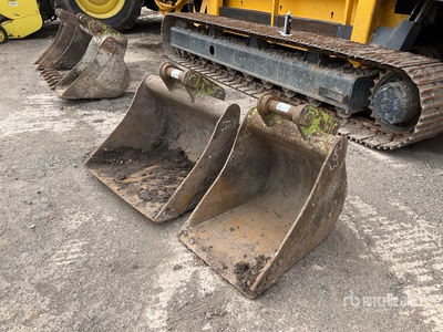 Quantity of (2) Digging 6 Ton. 900,600mm Cazo para excavadora