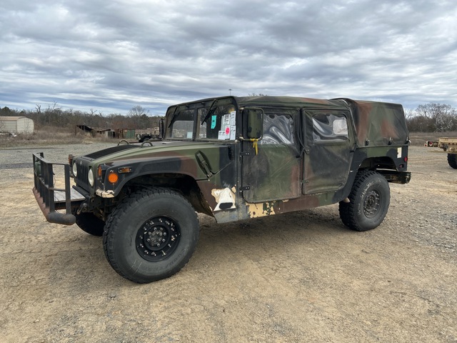 2005 AM General M1097R1 HMMWV 4 Door Soft Top w/Truck Body