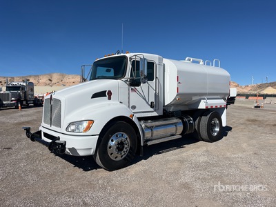 2015 Kenworth T370 2500 gal 4x2 Water Truck
