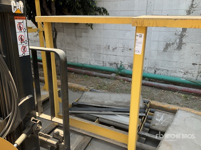 2014 DK RS-21-2 40 in Roller Station for Battery Loading and Handling / Estacion con Rodillos para Carga y Movimiento de Baterias 機械の付属品