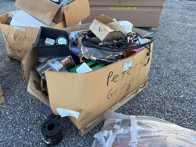 Quantity of Misc Peterson Machine Parts Attrezzatura industriale