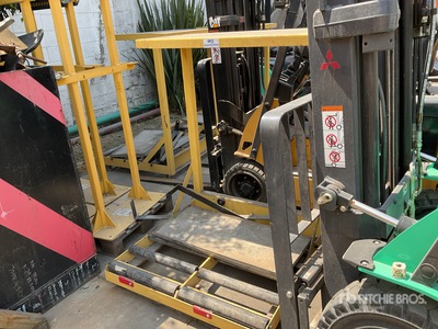 2014 DK RS-21-2 40 in Roller Station for Battery Loading and Handling / Estacion con Rodillos para Carga y Movimiento de Baterias 機械の付属品