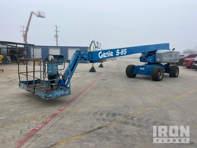 2013 Genie S-85 4WD Diesel Piattaforma monobraccio