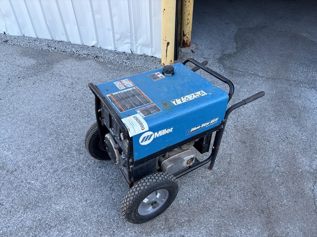 2015 Miller 185DX 185 A Mobile Stick Engine Driven Welder