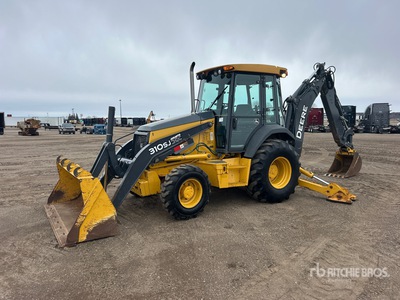 2010 John Deere 310SG 4x4 لودر خلفي