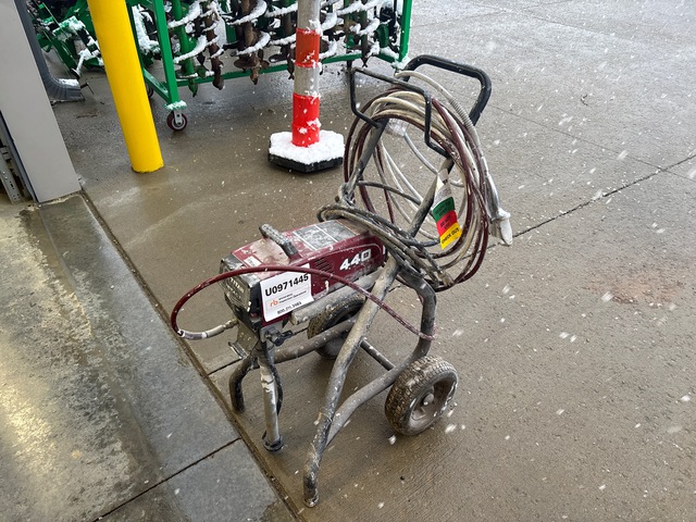 2023 Titan Tool 440 Paint Sprayer