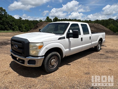 2013 Ford F-250 XL 4x2 Crew Cab Pickup