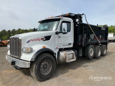 2025 Peterbilt 567 8x4 Camion à benne basculante Tri/E