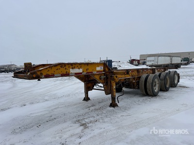 2006 Max Atlas Tri/A Super B-Train Lead Extendable Container Trailer