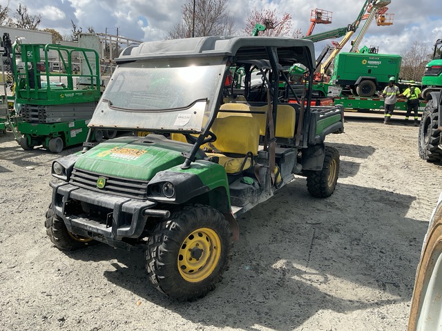 2020 John Deere XUV855MS4 4x4 Utility Vehicle (Inoperable) 2020 John Deere XUV855MS4 4x4 Utility Vehicle (Inoperable)