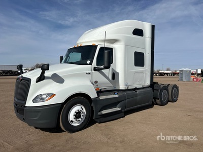 2023 International LT625 6x4 T/A Sleeper Truck Tractor