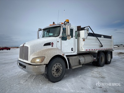 2012 Kenworth T370 6x4 Camion à benne tandem