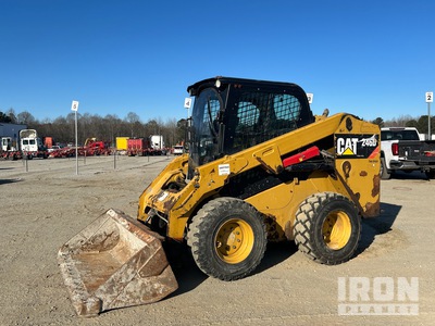 2018 Cat 246D Two-Speed Ładowarka o sterowaniu burtowym