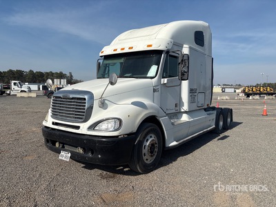 2009 Freightliner Columbia 120 6x4 T/A Day Cab Truck Tractor