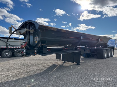 2014 Centerline 36 ft Tri/A Side Dump Trailer