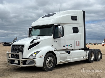 2022 Volvo VNL760 6x4 Sleeper Truck Tractor
