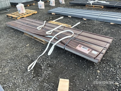 Quantity of (70) Brown Metal Roof Panels Materiale edile