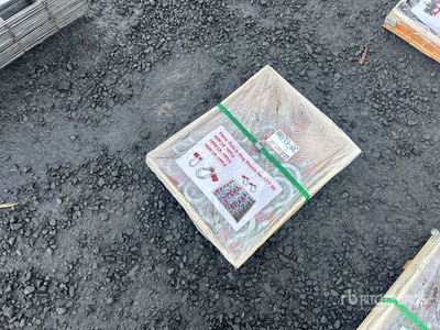 Quantity of (30) Heavy-Duty D-Ring Manille