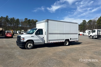 2021 Ford E-350 XL 4x2 Van Truck