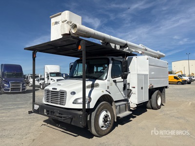 2018 Freightliner M2 106 Camion à godets