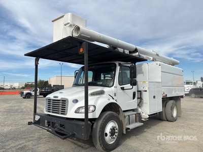 2018 Altec lr7-58 58 ft on 2018 Freightliner M2 106 4x2 Forestry Camion à godets