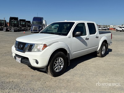 2018 Nissan Frontier SV 4x4 Crew Cab Pick-up