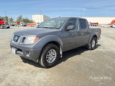 2017 Nissan Frontier SV 4x4 Crew Cab Pickup