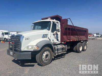 2015 Mack GU813 6x4 T/A Dump Truck