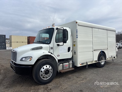 2017 Freightliner M2 106 4x2 6 Bay Camion à boissons