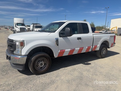 2022 Ford F-250 XL 4x4 Extended Cab بيك اب