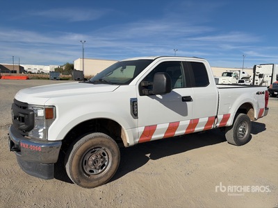 2022 Ford F-250 XL 4x4 Extended Cab بيك اب