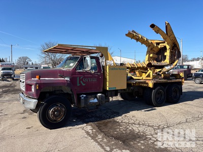 1990 Ford F9000 6x4 Baumspaten-Lkw