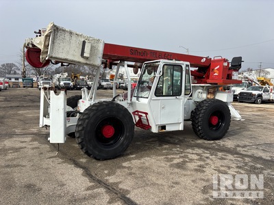 Simon Telelect on Skytrak B8400 4x4 掘削用デリックトラック