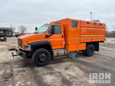 2009 GMC C6500 4x2 Chipper Truck (Inoperable)
