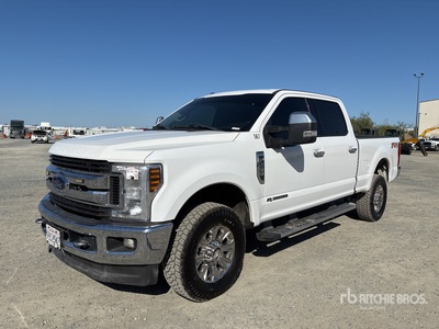 2019 Ford F-250 XLT 4x4 Crew Cab Pick-up